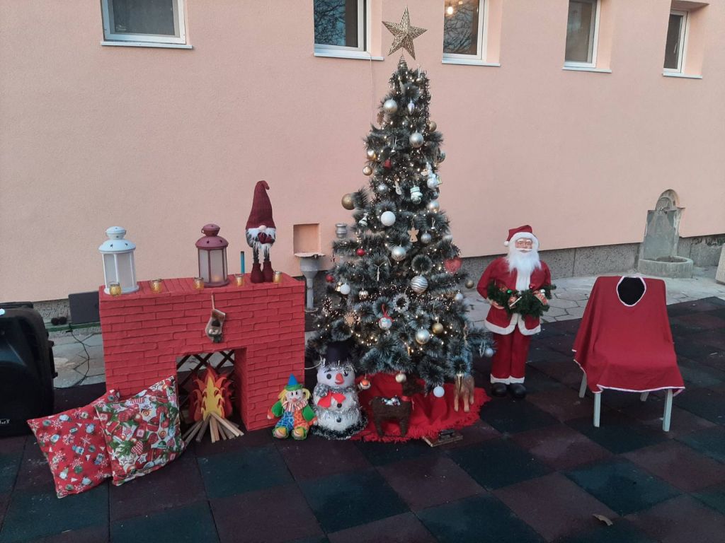 Запалване на коледните светлини - 11.12.2023 г.